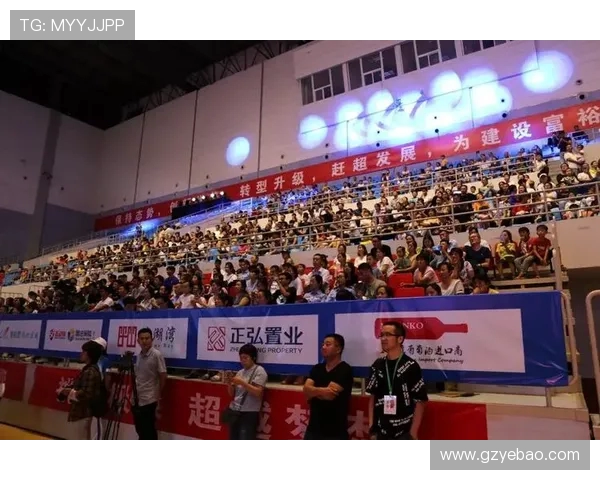 重庆极限运动队在全国街舞大赛中的速度表现引发热议与关注